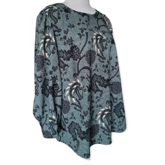EUC MELLODAY GREEN BLUE PAISLEY TOP 2x - Picture 1 of 6